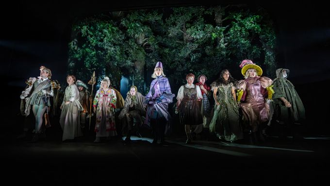 Review: INTO THE WOODS, Noël Coward Theatre Photos