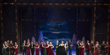 Review: IRVING BERLIN'S WHITE CHRISTMAS at Paramount Theatre Aurora, IL Photo