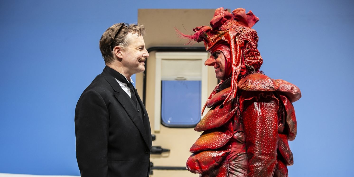 Review: IT'S HEADED STRAIGHT TOWARDS US, Park Theatre  Image