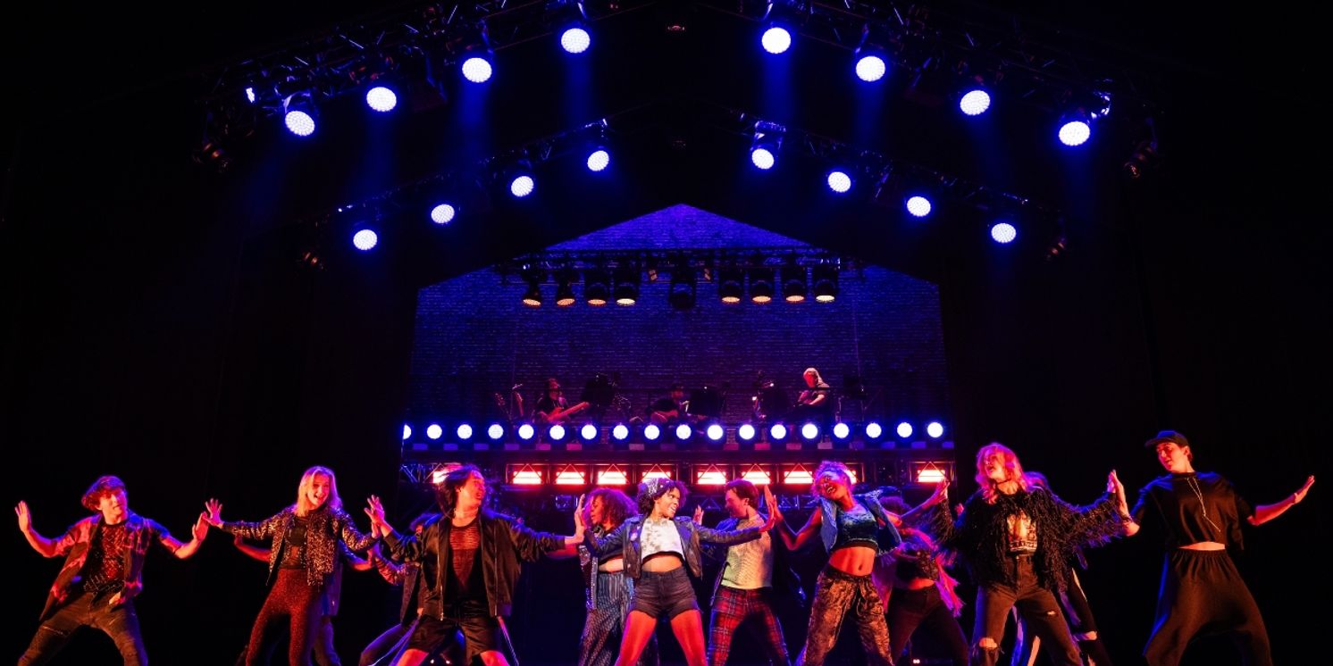 Review: Alanis Morissette's JAGGED LITTLE PILL Rocks Van Wezel Center  Image