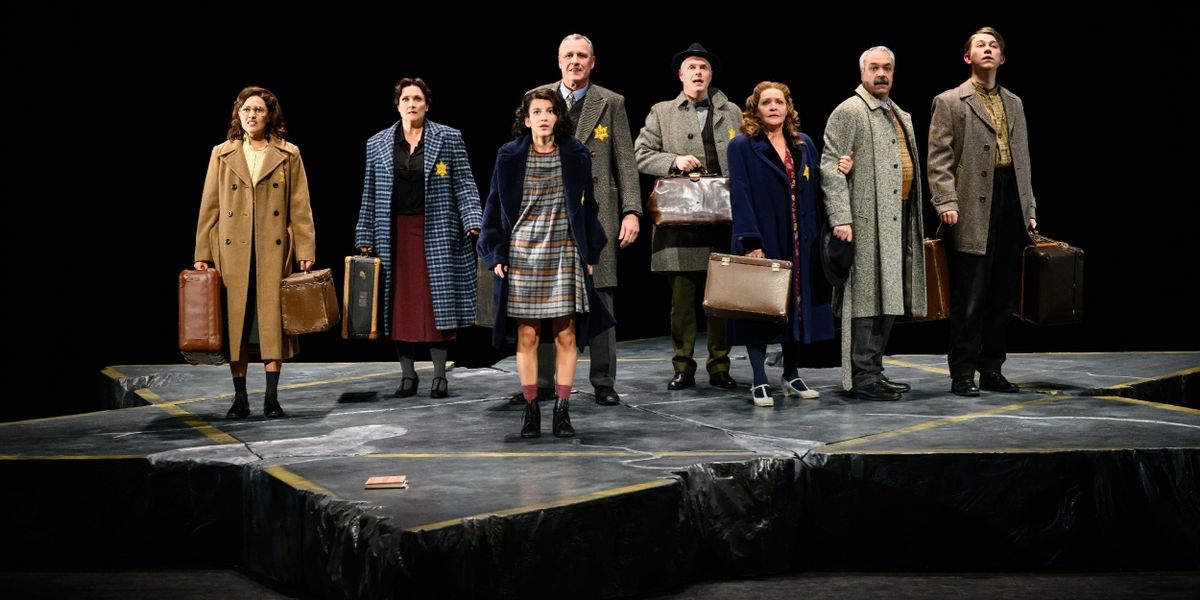 Review: JE ANNE – An Intimate yet Slightly Tedious Portrait of Anne Frank ⭐️⭐️⭐️ at Schouwburg Amstelveen