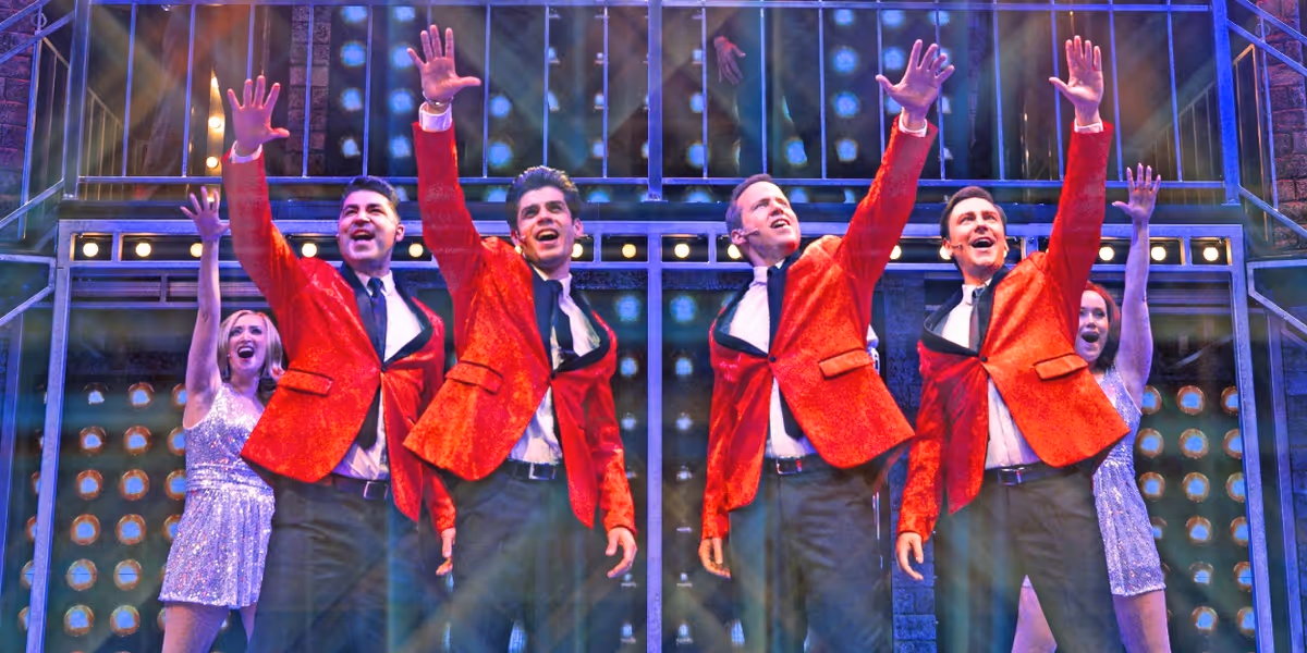 Review: JERSEY BOYS at New Theatre & Restaurant