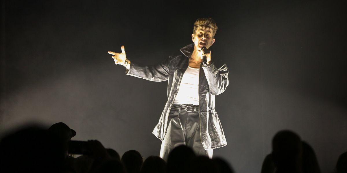 Review: JOEY MCINTYRE at Varsity Theater