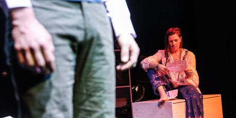 Review: JOHN & JEN at Theater Spielraum Photo