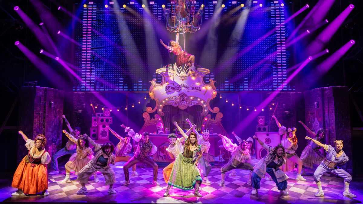 Review: Broadway Across Canada’s & JULIET is a non-stop joyride packed with pop culture nostalgia