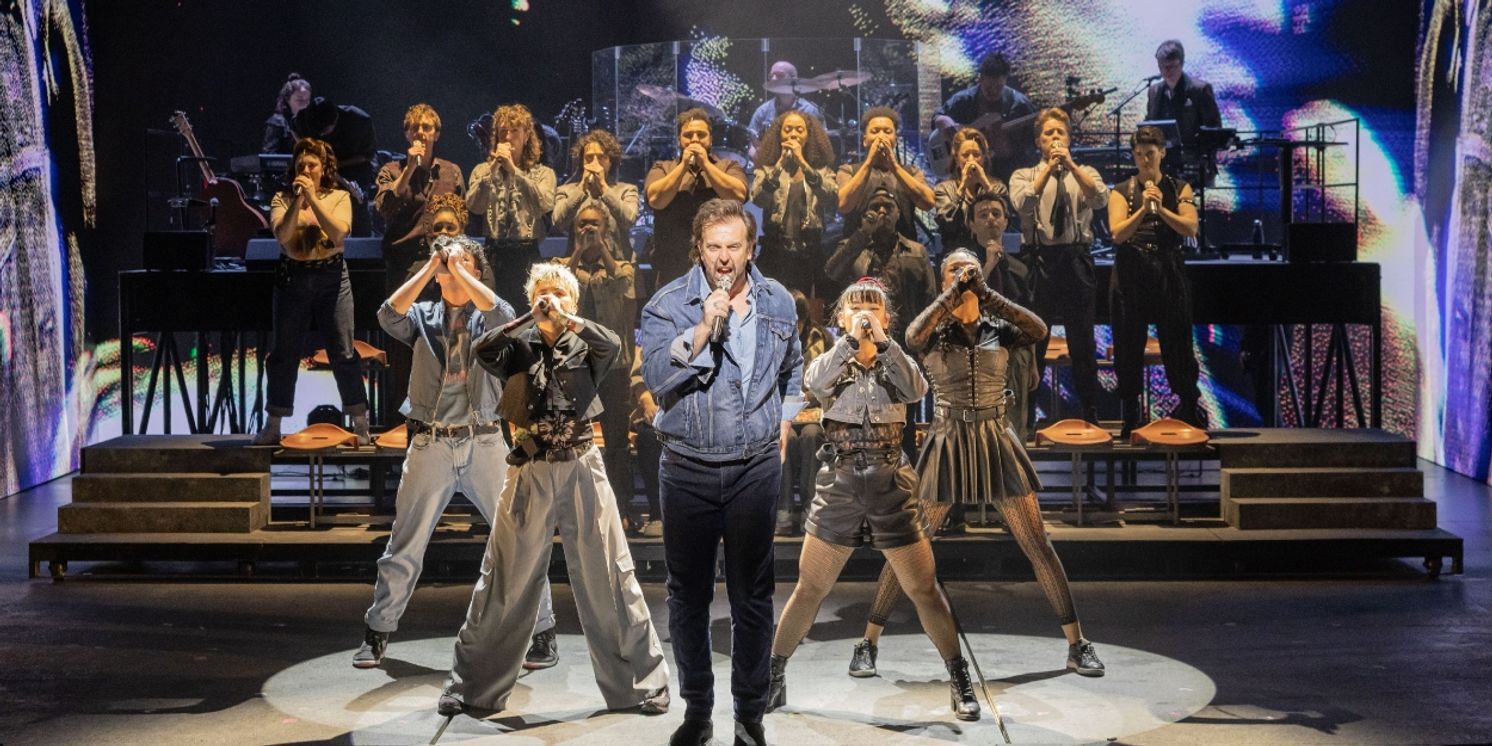 Review: JUST FOR ONE DAY, Shaftesbury Theatre  Image