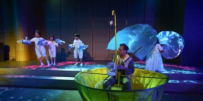 Review: A Playful Story of Grief in KAKEK DAN PERAHU KUNING Photo