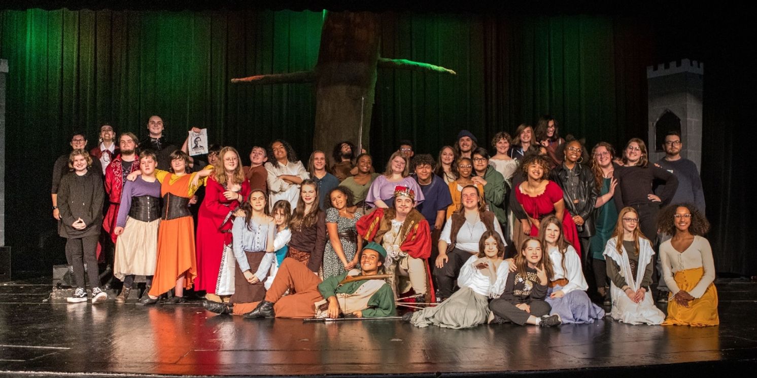 Review: KEN LUDWIG'S SHERWOOD: THE ADVENTURES OF ROBIN HOOD at Hot Springs World Class High School Theater  Image