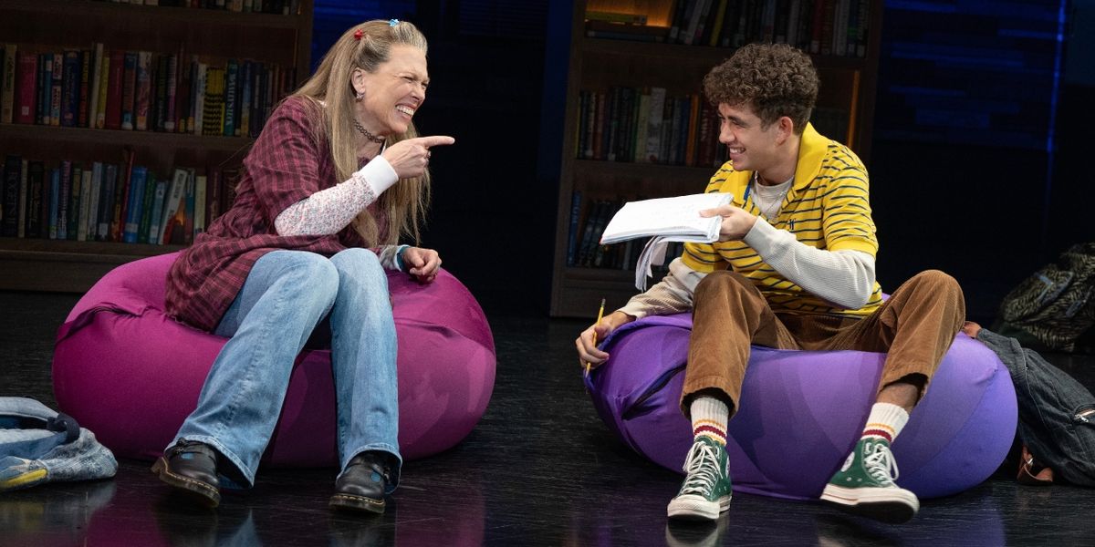 Review: KIMBERLY AKIMBO at The Paramount Theatre