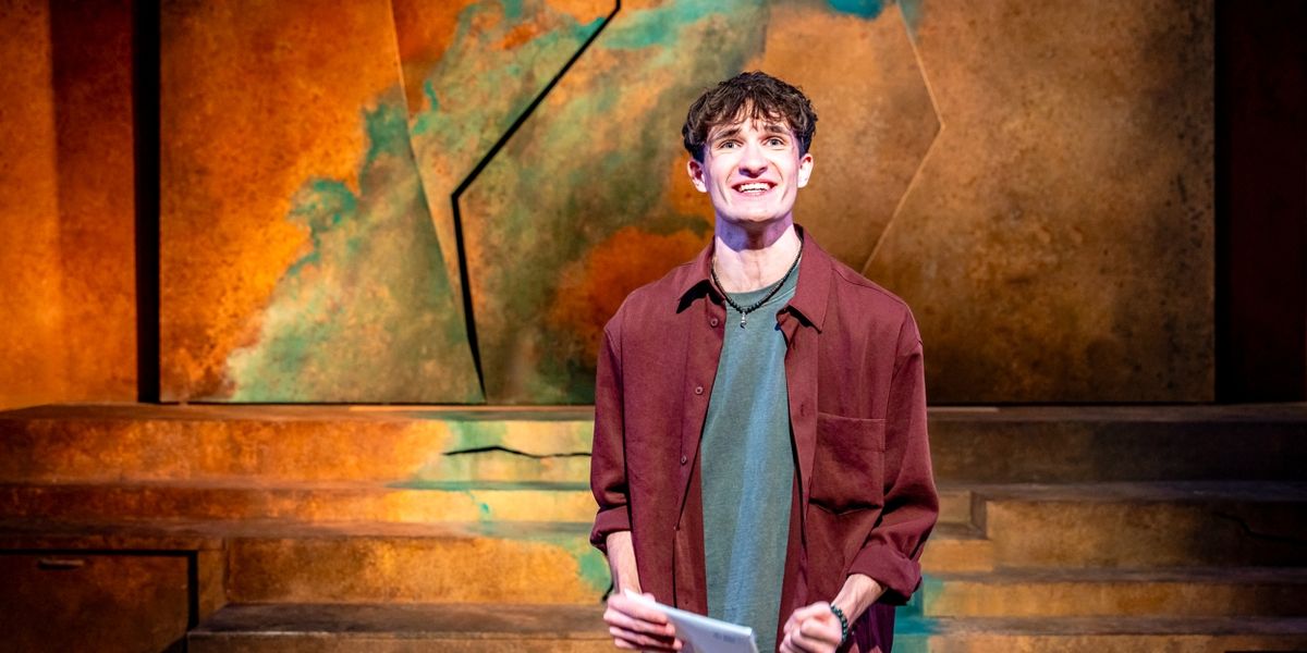 Review: KING OF PANGEA, King’s Head Theatre