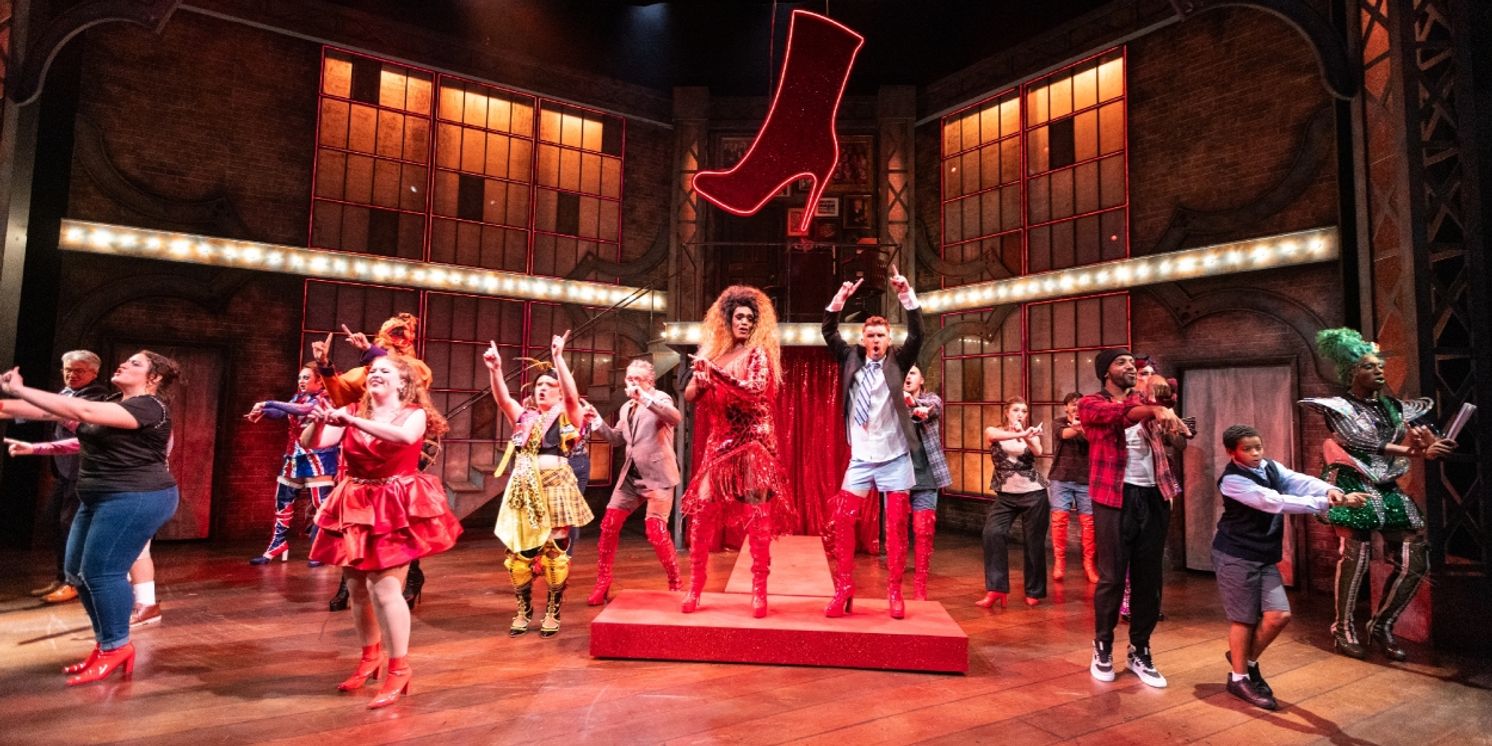 Review: KINKY BOOTS at DE Theatre Co.  Image