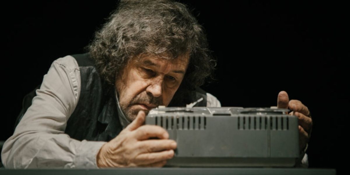 Review: KRAPP'S LAST TAPE, Starring Stephen Rea