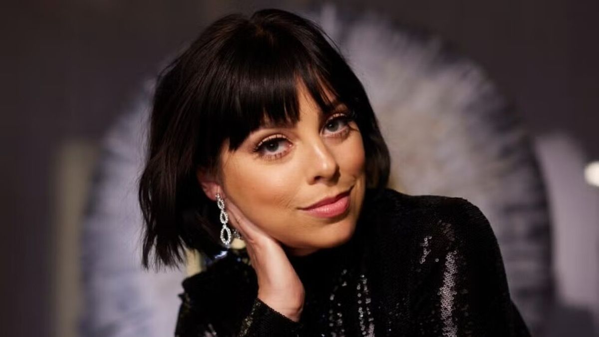 Review: Krysta Rodriguez Makes OC Cabaret Debut at Segerstrom Center