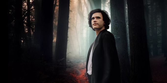 REVIEW: The miracle of wonder as Scott Silven embraces THE LOST THINGS Photos