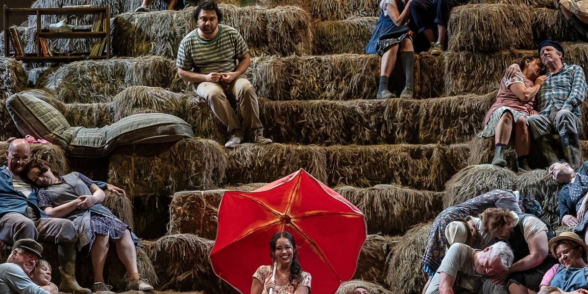 Review: L'ELISIR D'AMORE, Royal Opera House