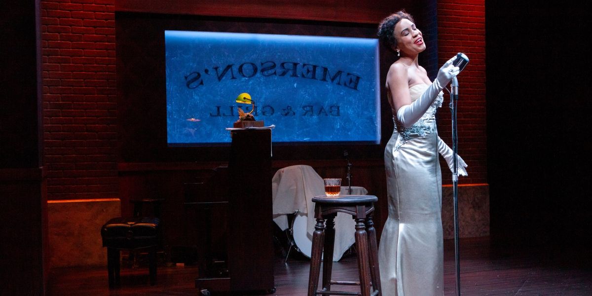 Review: LADY DAY AT EMERSON'S BAR AND GRILL Makes Impressive Return to Merrimack Repertory Theatre