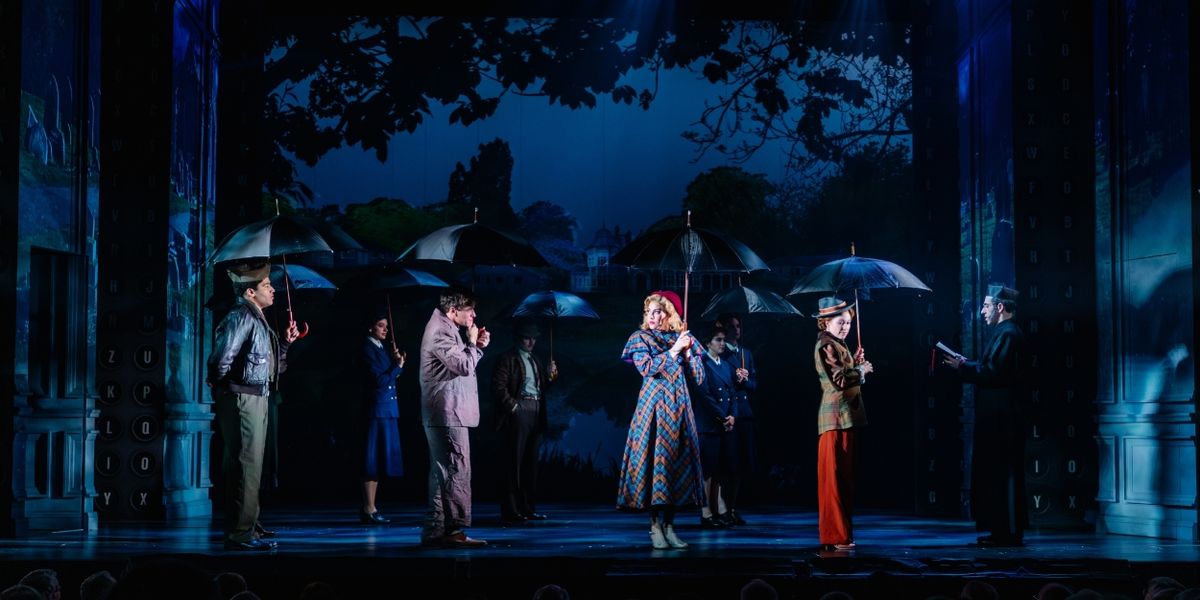 Review: LADY MOLLY OF SCOTLAND YARD at Asolo Repertory Theatre