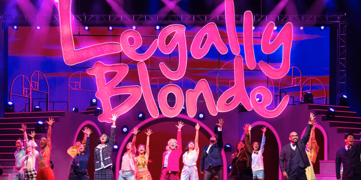 Review: LEGALLY BLONDE – THE MUSICAL at Esplanade Theatre Celebrates Ingenuity, Community, and Joy