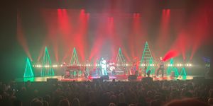 Review: LESLIE ODOM JR. - THE CHRISTMAS TOUR at Fox Cities Performing Arts Center