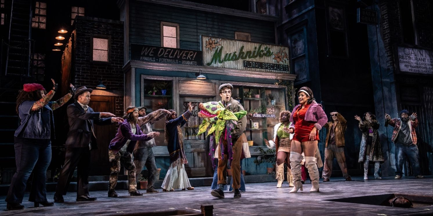 Review: LITTLE SHOP OF HORRORS at Paramount Theatre Aurora, IL  Image