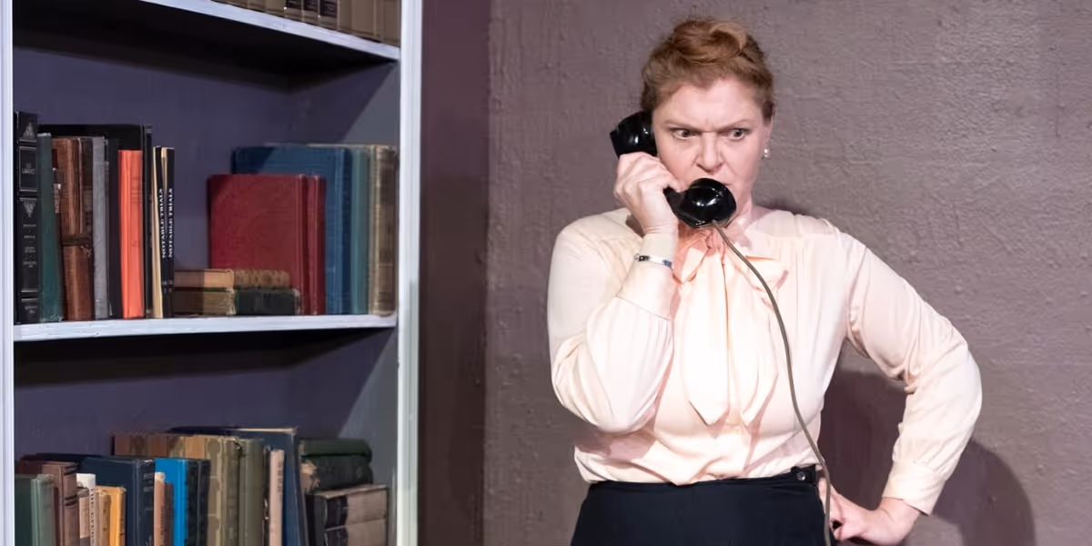 Review: LOVE FROM A STRANGER at Oyster Mill Playhouse