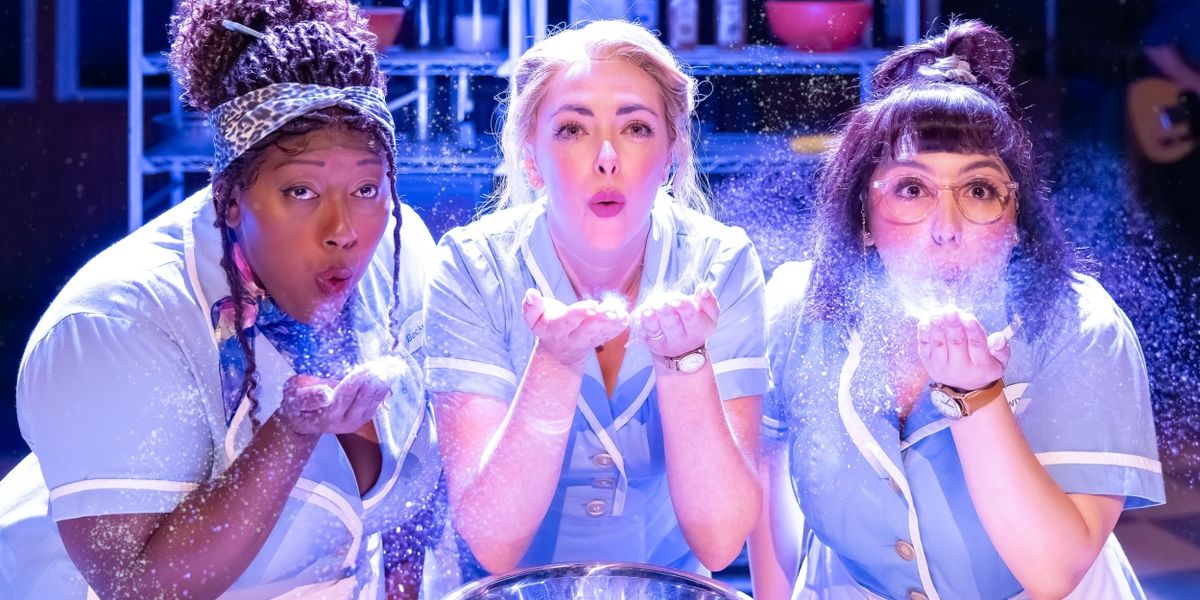 Review: La Mirada Theatre Serves Up A Satisfying Slice with WAITRESS