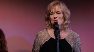 Review: Linda Jackson's TEMPORARILY LOST at Don't Tell Mama Reveals New Depths