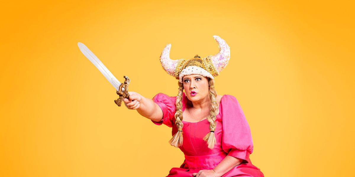 Edinburgh 2026: Review: MADAME CHANDELIER'S GRAND THEFT OPERA at Pleasance Courtyard