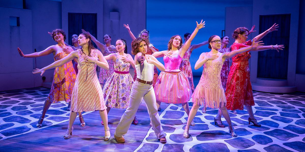 Review: MAMMA MIA! at Princess Of Wales Theatre