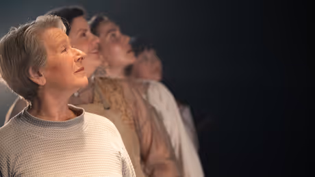 Review: MAYBE WE'LL FLY at Milwaukee Chamber Theatre Photo