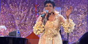 Review: Melba Moore Brings Her Own Brand of Cool to NYC at 54 Below