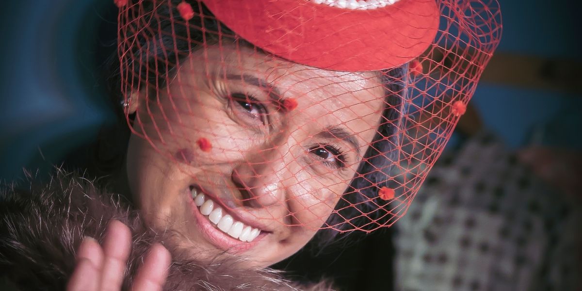 Review: MI ESCOBA POR UN REINO/ GOD SAVE THE QUEEN at Teatro De La Luna
