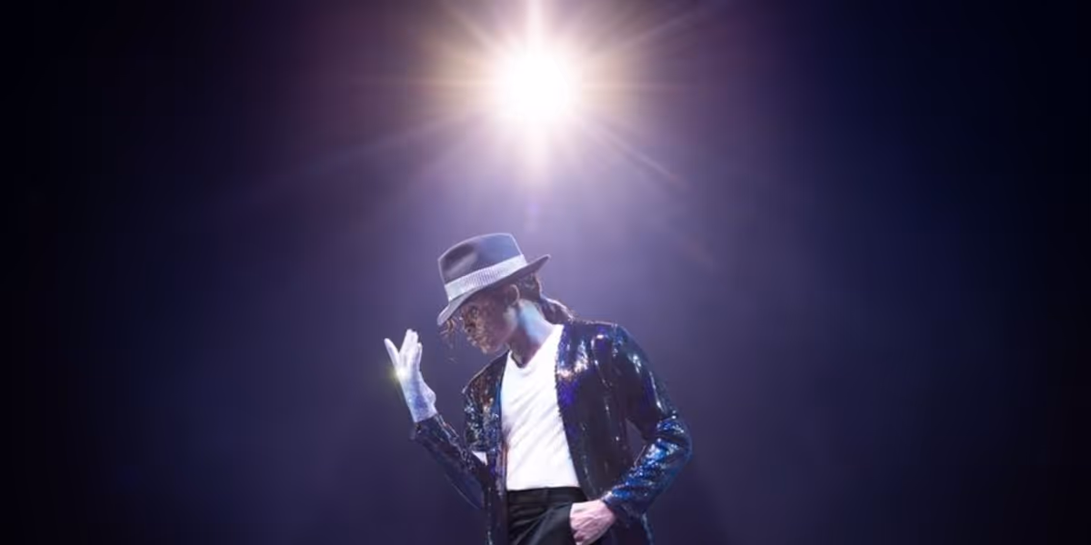Review: MJ: THE MICHAEL JACKSON MUSICAL at Crown Theatre