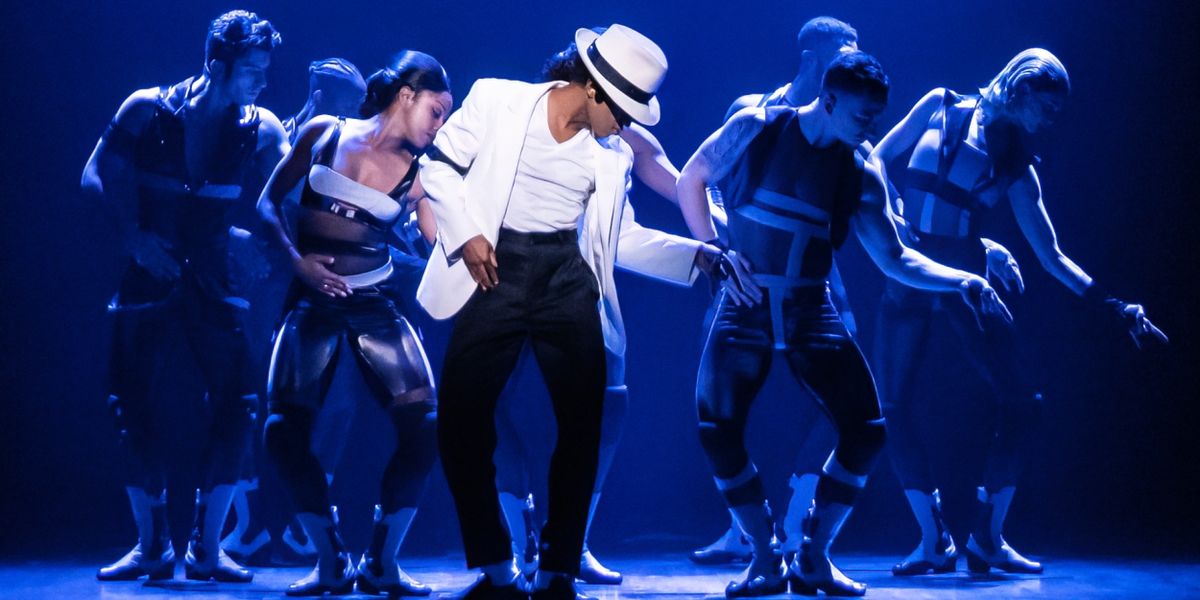 Review: MJ at The Paramount Theatre