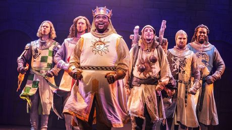 Review: MONTY PYTHON'S SPAMALOT Returns to Boston in Grand Style Photo