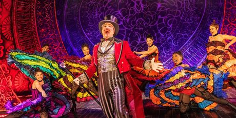 Review: MOULIN ROUGE! THE MUSICAL Delivers Bold Visuals and Pop Powered Romance Photo