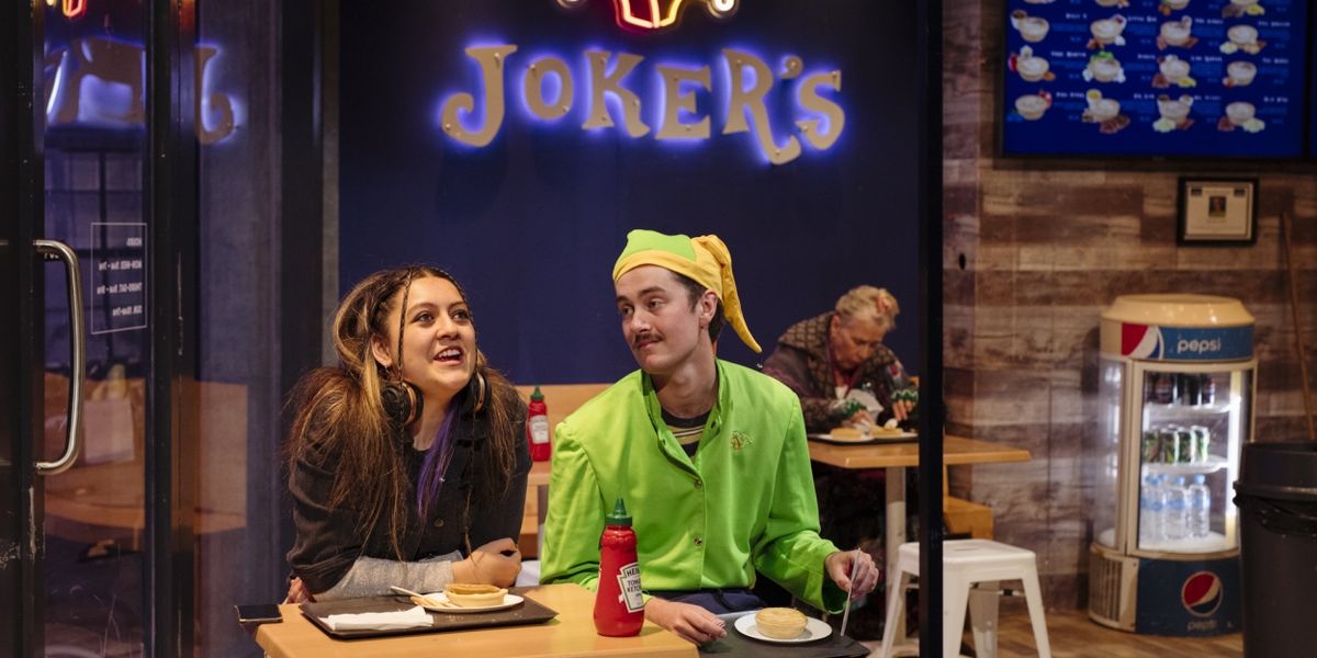 Review: MR RED LIGHT at Herald Theatre, Aotea Centre