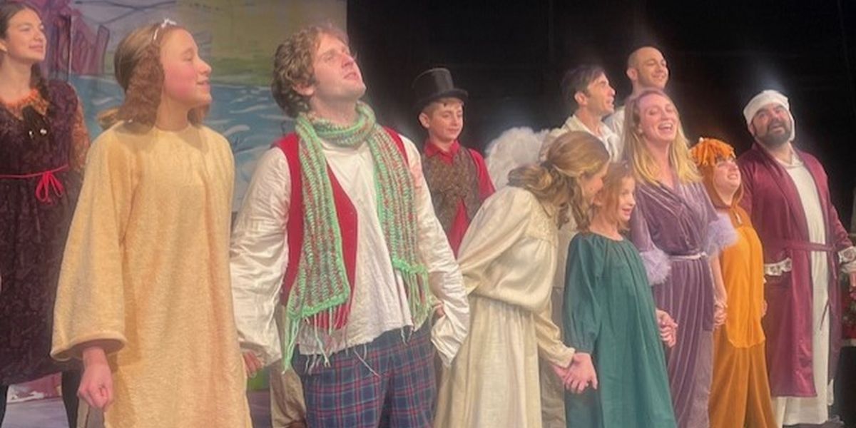 Review: MRS. BOB CRATCHIT'S WILD CHRISTMAS BINGE at Contemporary Theater Company