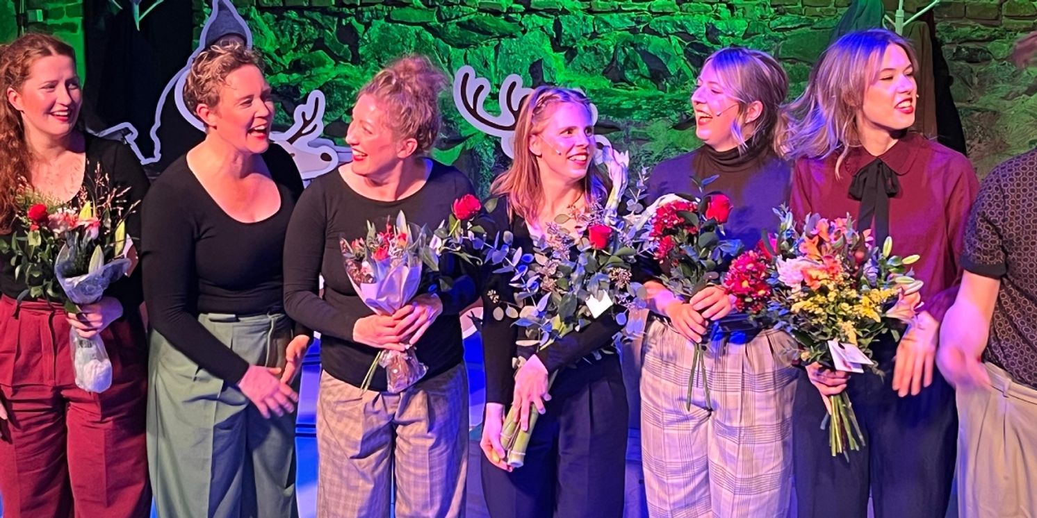 Review: MRS CLAUS IS THE WIFE OF SANTA CLAUS (TOMTEMOR ÄR FRU TILL TOMTEFAR) at Aliasteatern  Image