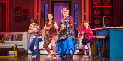 Review: MRS DOUBTFIRE, Birmingham Hippodrome