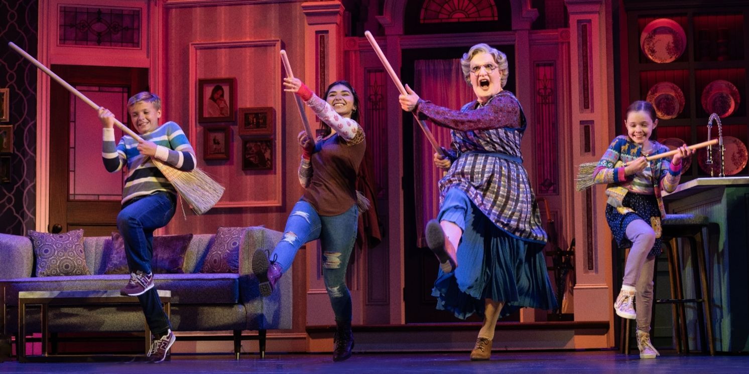 Review: MRS. DOUBTFIRE at Orpheum Theatre Memphis  Image