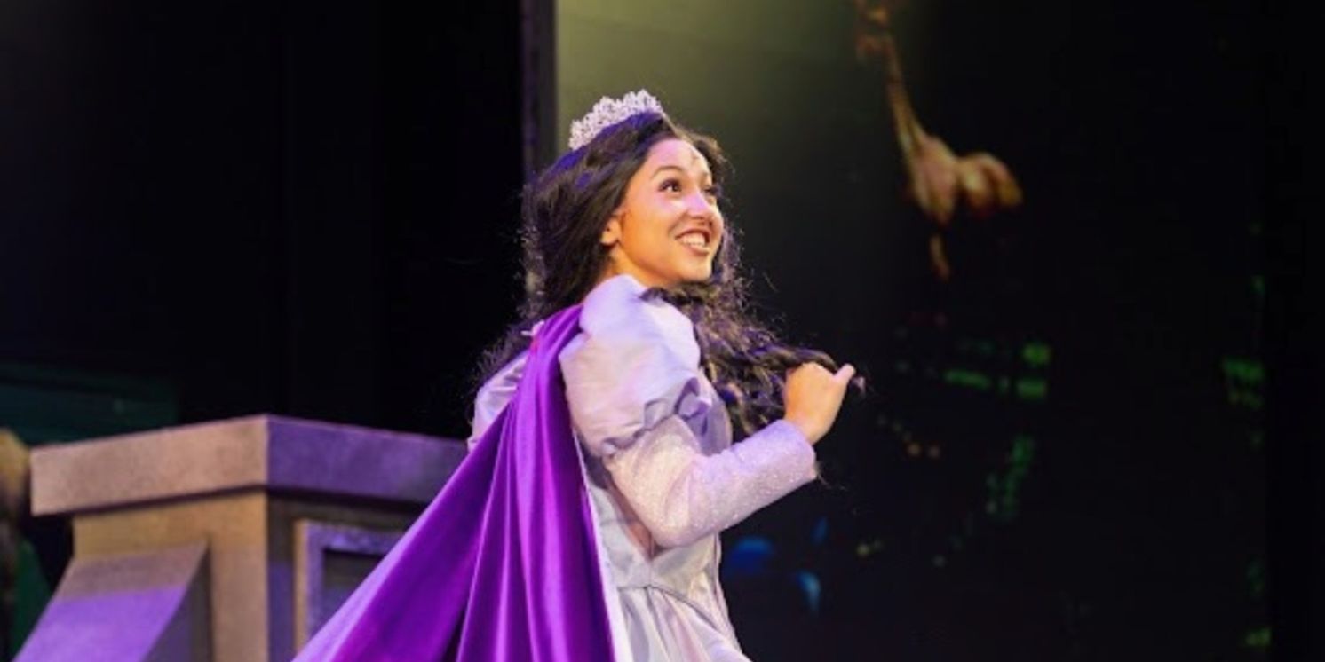 Review: Mirror, Mirror on the Wall: Robin & Clark's SNOW WHITE with Some Twists  Image
