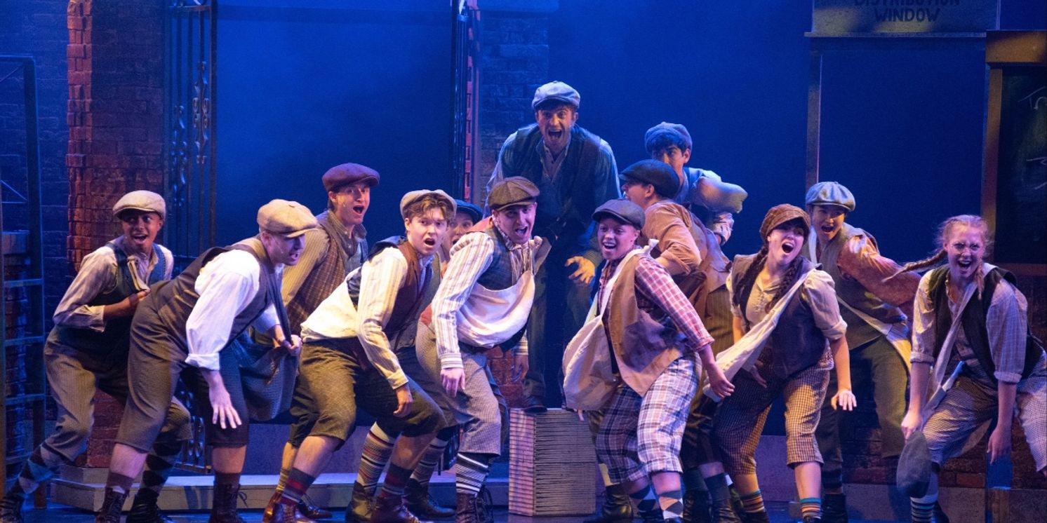 Review: NEWSIES at Dutch Apple Dinner Theatre  Image