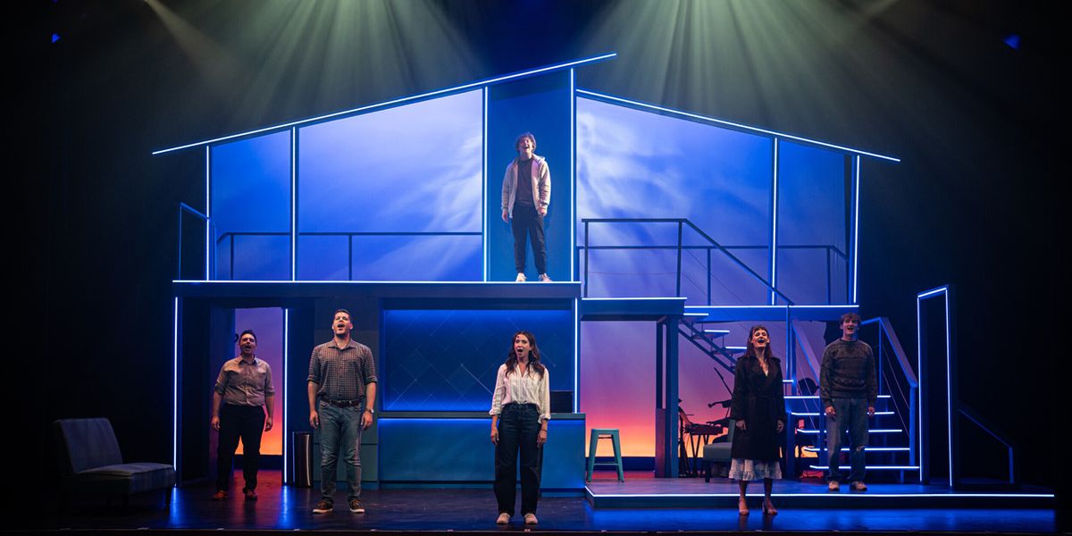 Review: NEXT TO NORMAL at Dr. Phillips Center For The Performing Arts