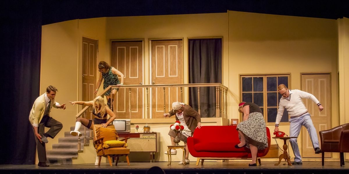 Review: NOISES OFF at ARTS Theatre