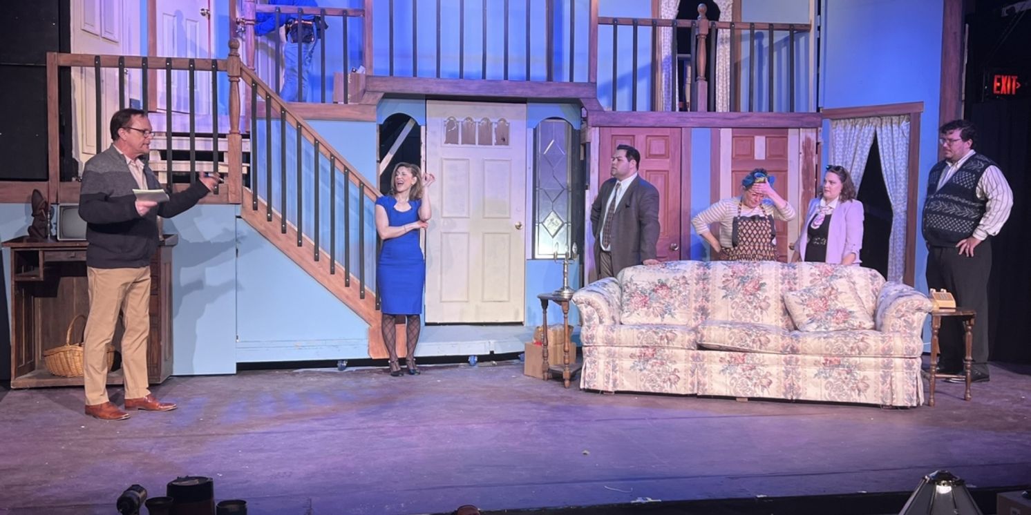 Review: NOISES OFF at Burlington County Footlighters  Image