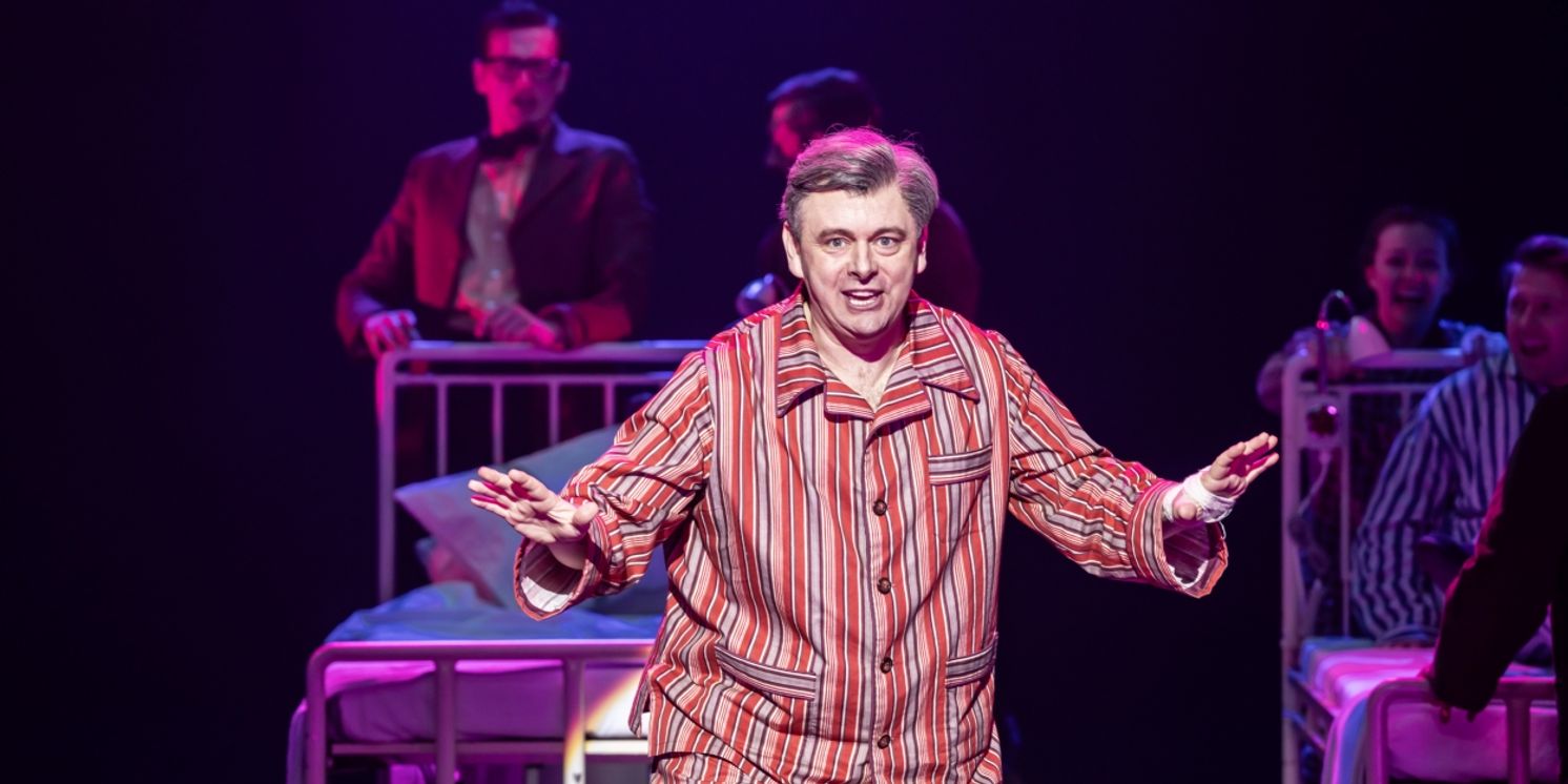 Review: NYE, National Theatre  Image