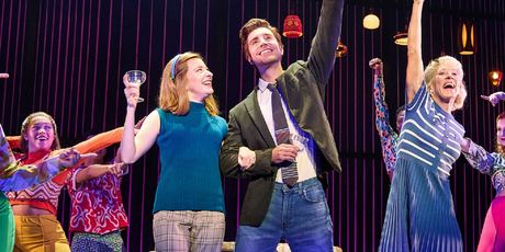 Review: Neil Diamond Musical A BEAUTIFUL NOISE Arrives at OC's Segerstrom Center Photo