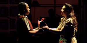 CRÍTICA: ODIO QUE LOS ABRAZOS NO DUREN MÁS DE CUATRO HORAS at Teatro Del Bosque Julio Castillo
