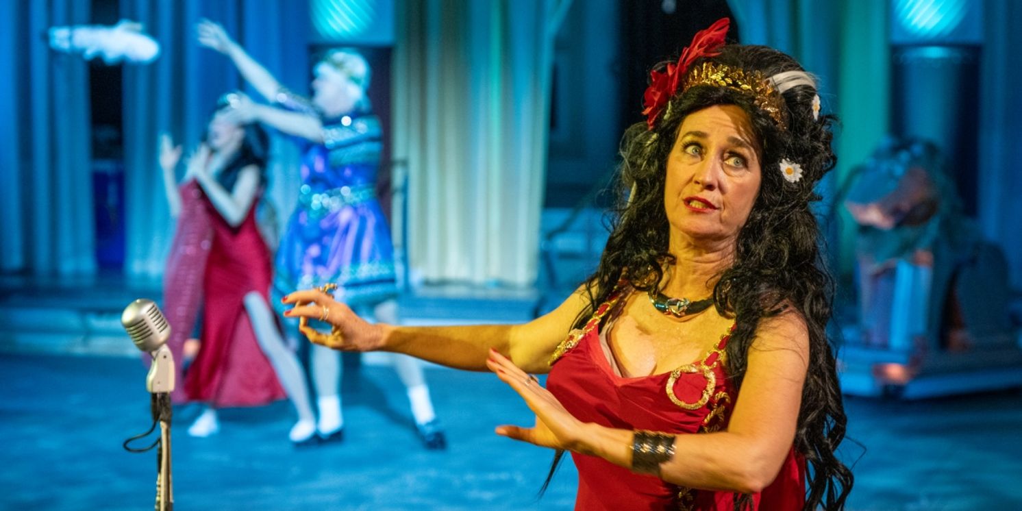 Review: OEDIPUS THE KING, MAMA! at The Getty Villa & Troubadour Theater Company  Image